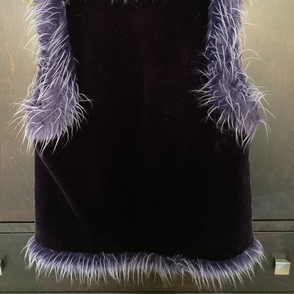 Purple Faux Fur Vest - Picture 6 of 6